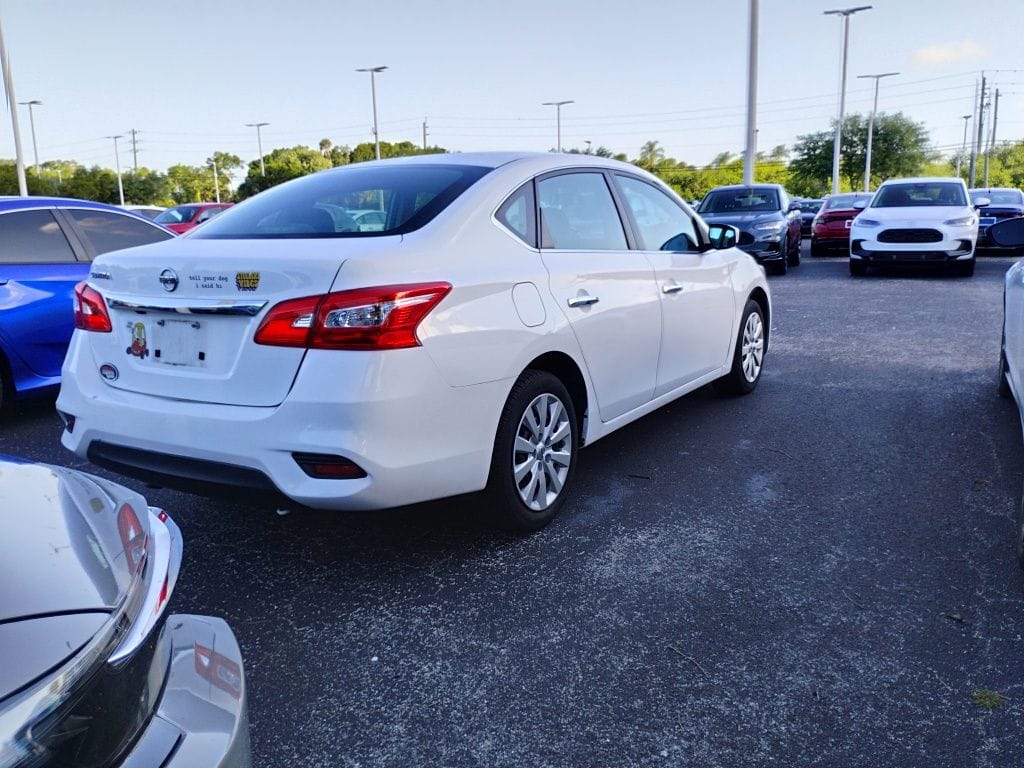 Used 2018 Nissan Sentra S with VIN 3N1AB7AP7JY259632 for sale in Cocoa, FL