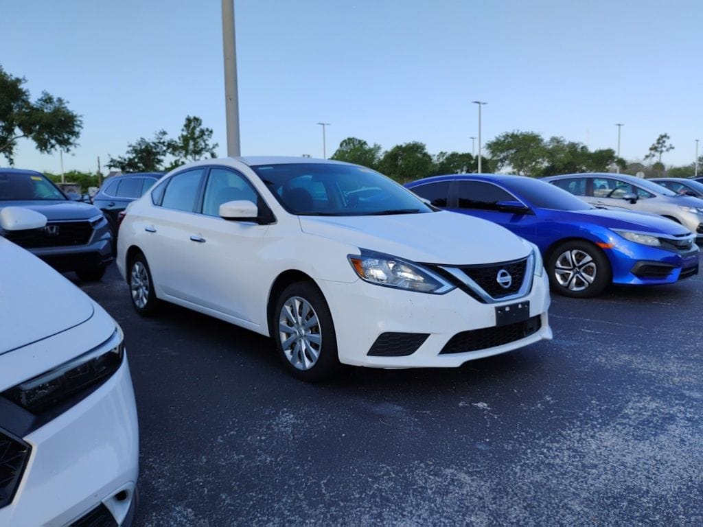 2018 Nissan Sentra S CVT's photo