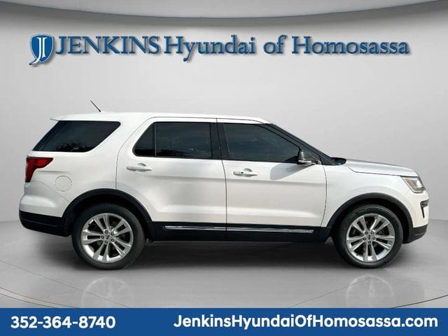 2019 Ford Explorer XLT FWD's photo