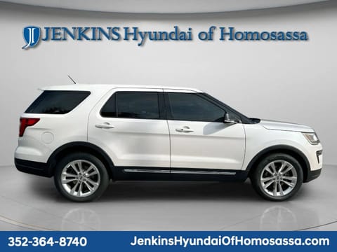 1 image of 2019 Ford Explorer XLT