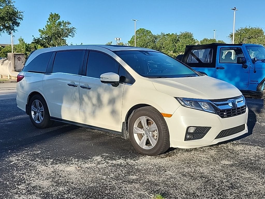 2019 Honda Odyssey EX-L with RES & Navigation's photo