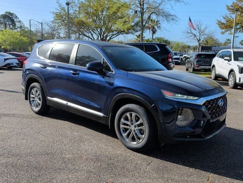 1 image of 2019 Hyundai Santa Fe SE