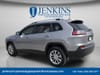 7 thumbnail image of  2019 Jeep Cherokee Latitude