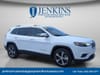 12 thumbnail image of  2019 Jeep Cherokee Limited