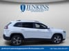 3 thumbnail image of  2019 Jeep Cherokee Limited