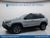 10 thumbnail image of  2019 Jeep Cherokee Trailhawk