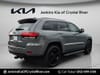 7 thumbnail image of  2019 Jeep Grand Cherokee Laredo