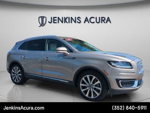 1 image of 2019 Lincoln Nautilus Select