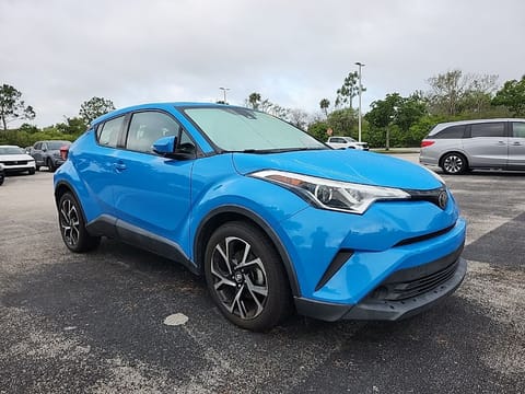 1 image of 2019 Toyota C-HR XLE