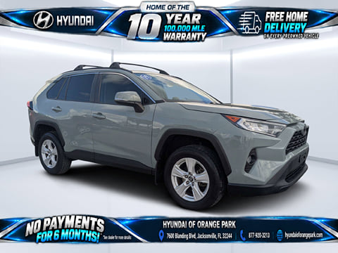 1 image of 2019 Toyota RAV4 XLE