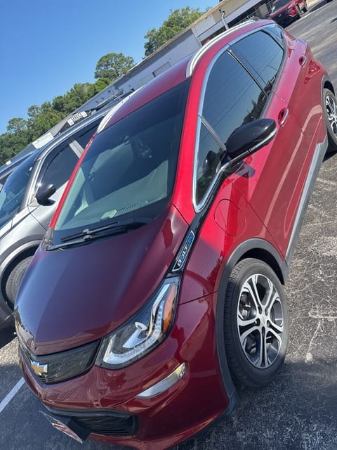 1 image of 2020 Chevrolet Bolt EV Premier