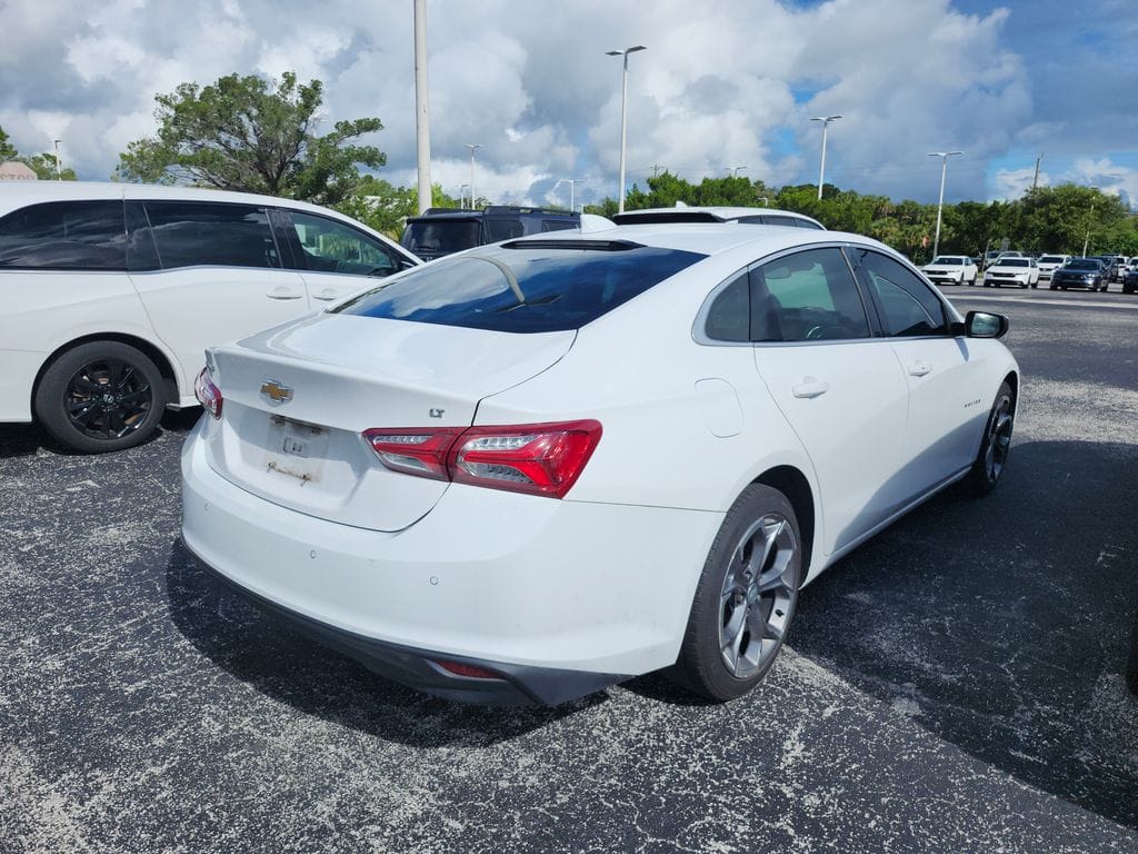 Used 2020 Chevrolet Malibu 1LT with VIN 1G1ZD5ST1LF087305 for sale in Cocoa, FL