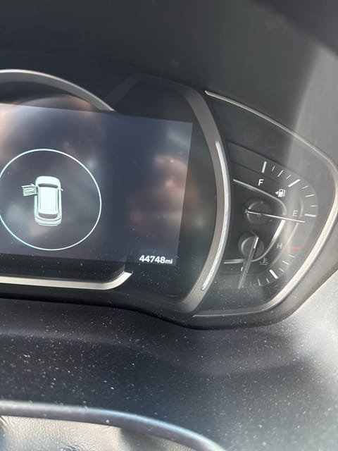 1 image of 2020 Hyundai Santa Fe Limited