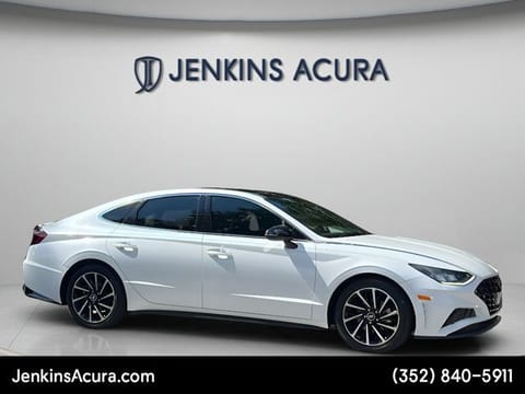 1 image of 2020 Hyundai Sonata SEL Plus