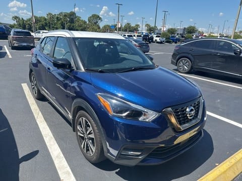 1 image of 2020 Nissan Kicks SR