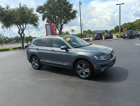 1 image of 2020 Volkswagen Tiguan 2.0T SEL