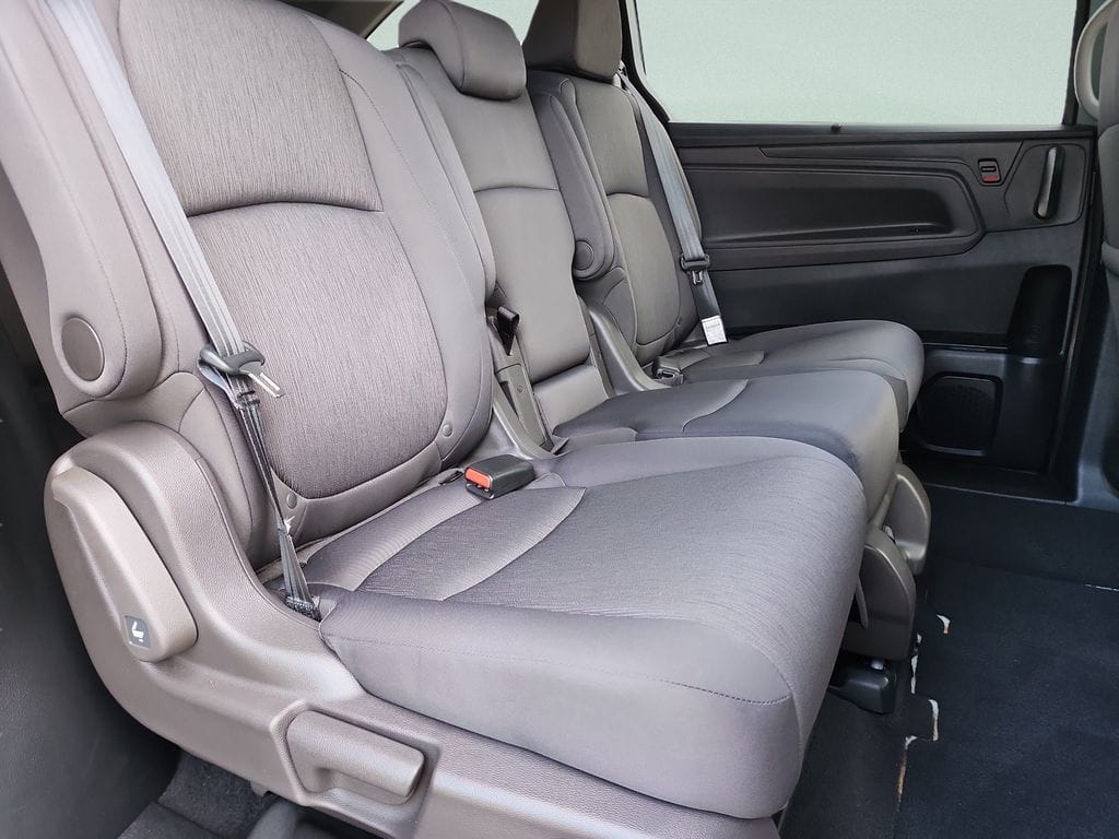 2021 Honda Odyssey EX - Photo 32