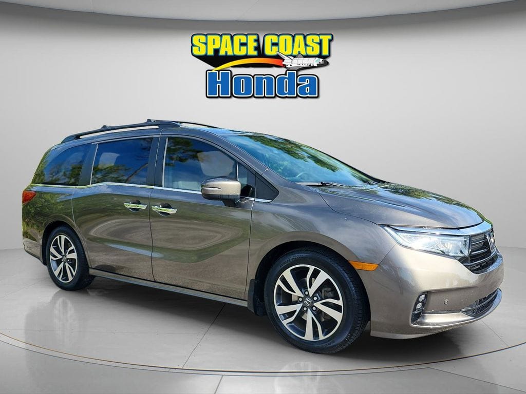 2021 Honda Odyssey Touring's photo