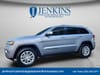 9 thumbnail image of  2021 Jeep Grand Cherokee Laredo E