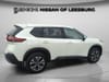 13 thumbnail image of  2021 Nissan Rogue SV