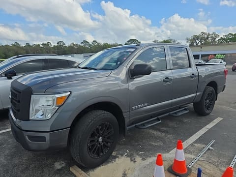1 image of 2021 Nissan Titan S