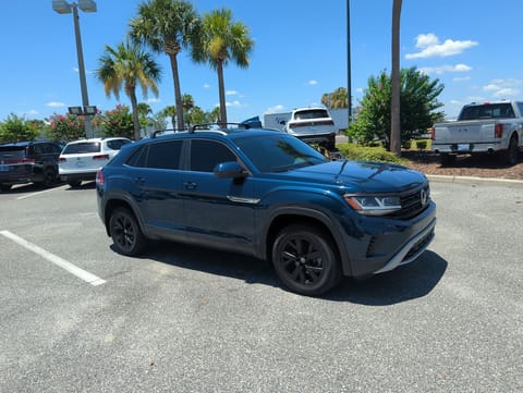1 image of 2021 Volkswagen Atlas Cross Sport 2.0T S