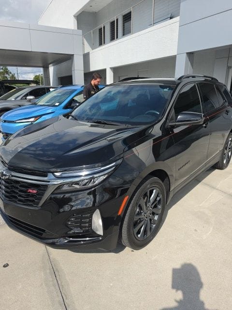 1 image of 2022 Chevrolet Equinox RS