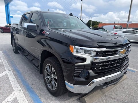 1 image of 2022 Chevrolet Silverado 1500 LT