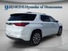 2 thumbnail image of  2022 Chevrolet Traverse Premier