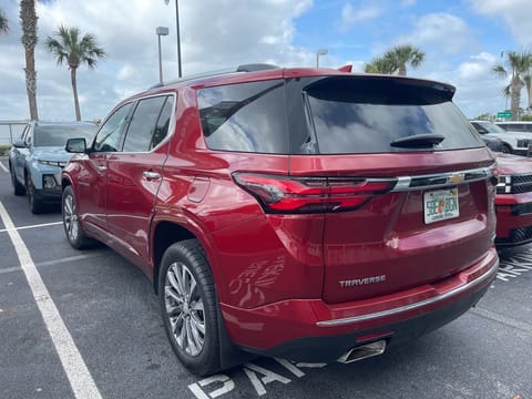1 image of 2022 Chevrolet Traverse Premier