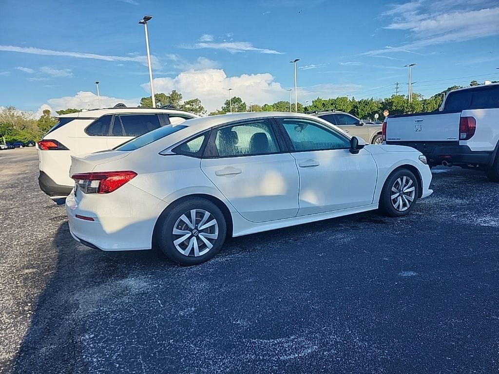 2HGFE2F26NH511524