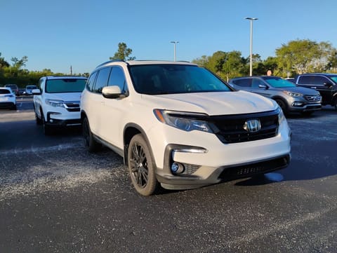 1 image of 2022 Honda Pilot Special Edition