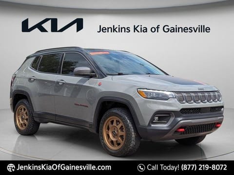 1 image of 2022 Jeep Compass Trailhawk