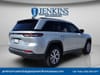 4 thumbnail image of  2022 Jeep Grand Cherokee Limited