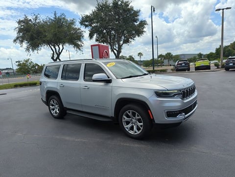 1 image of 2022 Jeep Wagoneer Series II