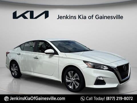 1 image of 2022 Nissan Altima 2.5 S