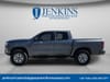 8 thumbnail image of  2022 Nissan Frontier SV
