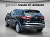 10 thumbnail image of  2022 Nissan Rogue Sport SV