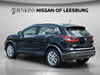 11 thumbnail image of  2022 Nissan Rogue Sport SV