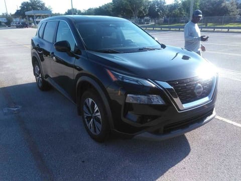 1 image of 2022 Nissan Rogue SV