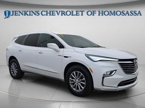 1 image of 2023 Buick Enclave Essence