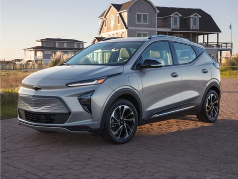 1 image of 2023 Chevrolet Bolt EUV LT