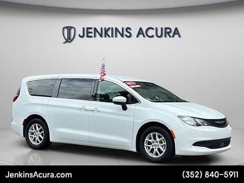 1 image of 2023 Chrysler Voyager LX