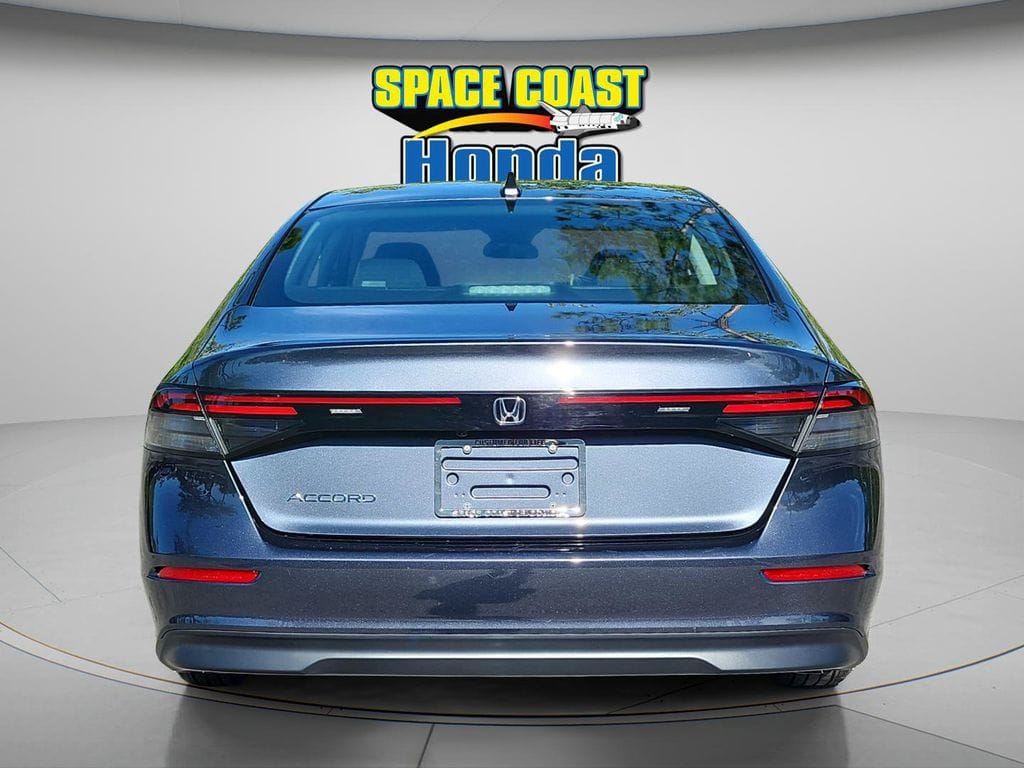 2023 Honda Accord EX - Photo 6