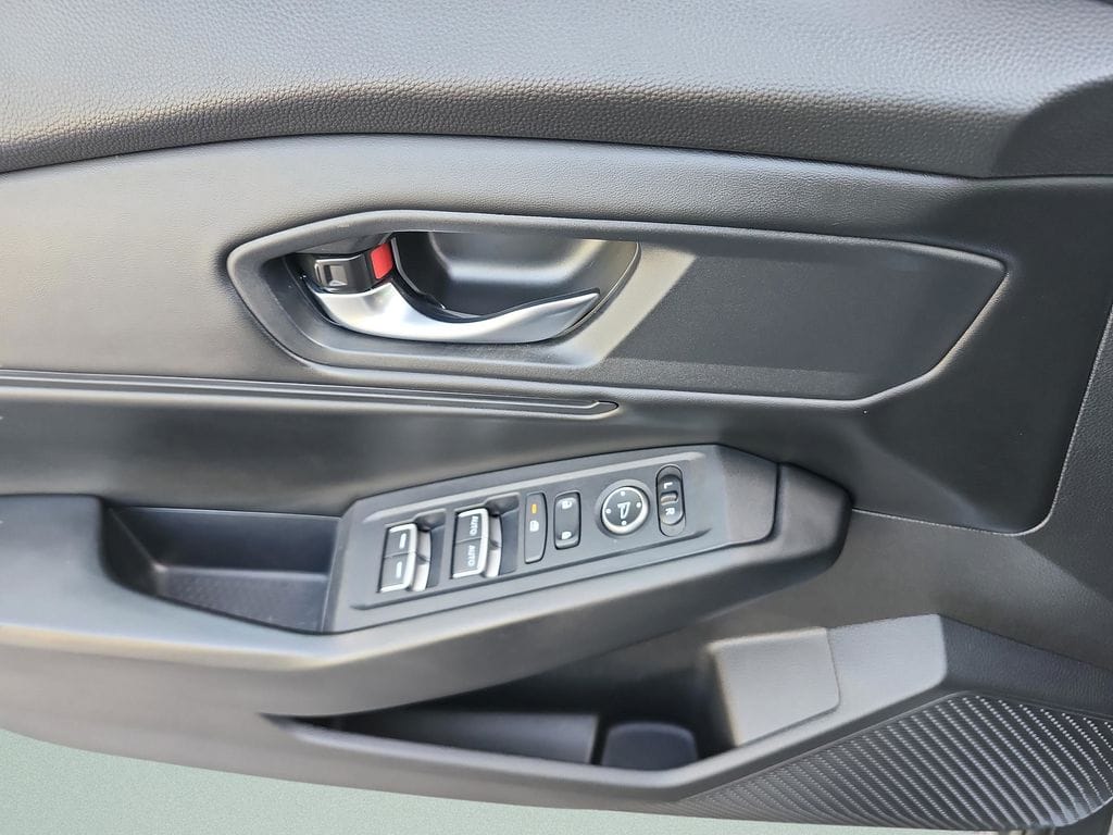 2023 Honda Accord EX - Photo 21