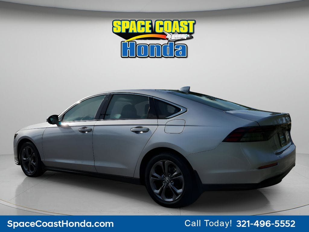 2023 Honda Accord EX - Photo 8