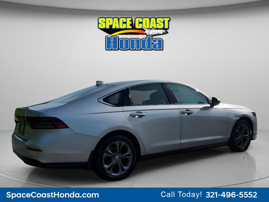 2023 Honda Accord EX - Photo 10