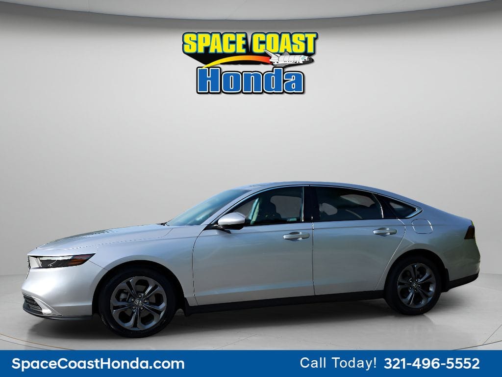 2023 Honda Accord EX - Photo 5