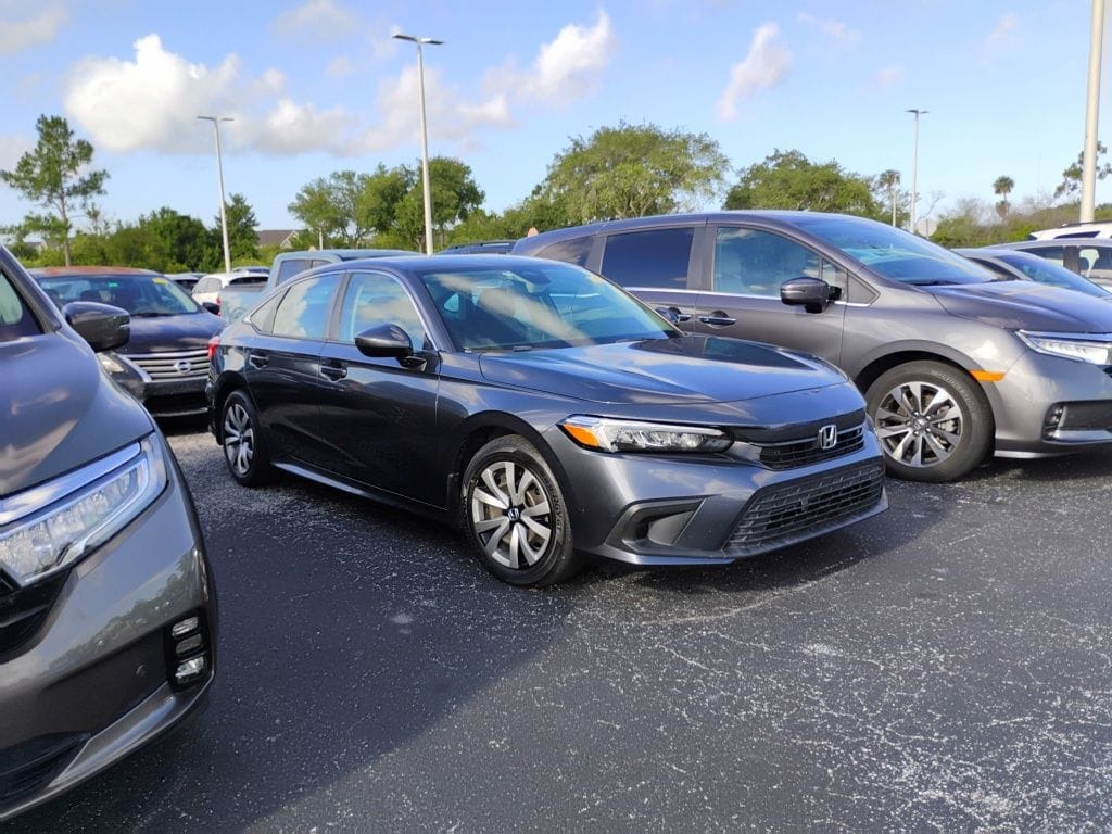 2023 Honda Civic LX CVT's photo