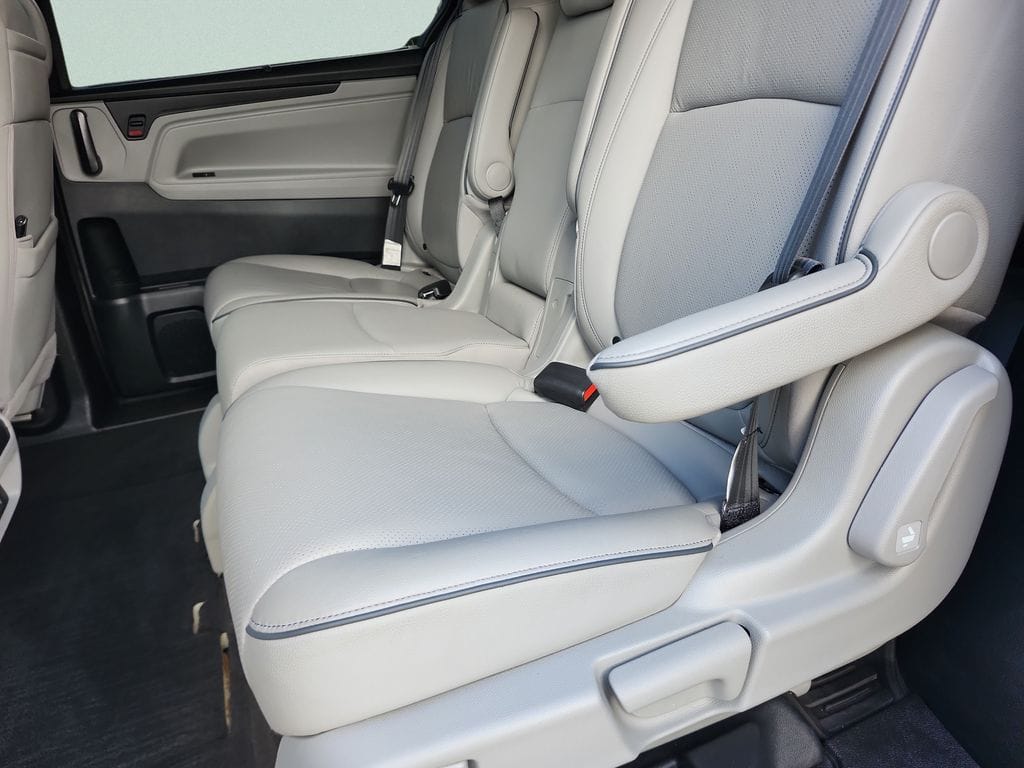 2023 Honda Odyssey Elite - Photo 22